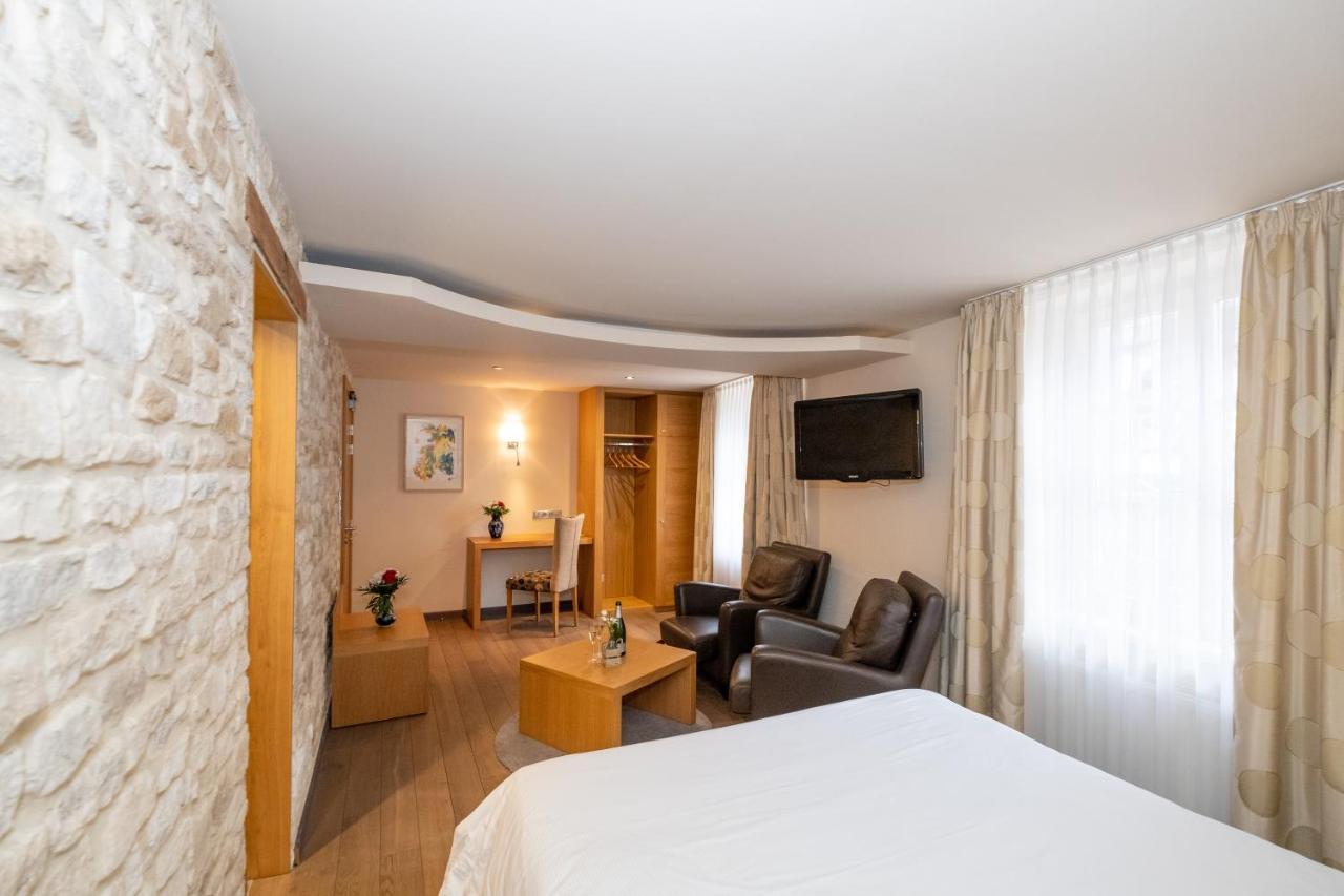 La Couronne A Wissembourg Hotel Екстериор снимка