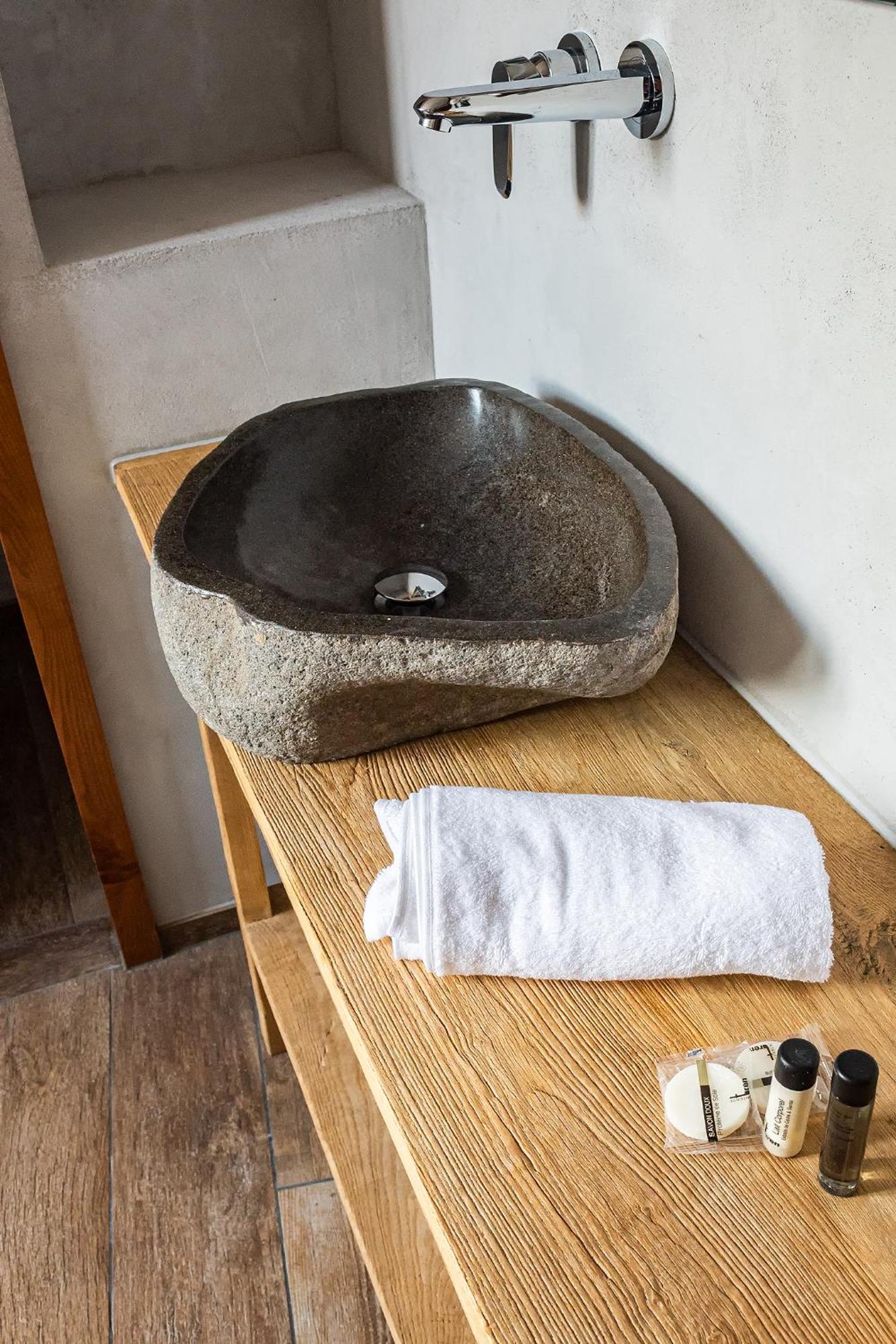 La Couronne A Wissembourg Hotel Екстериор снимка